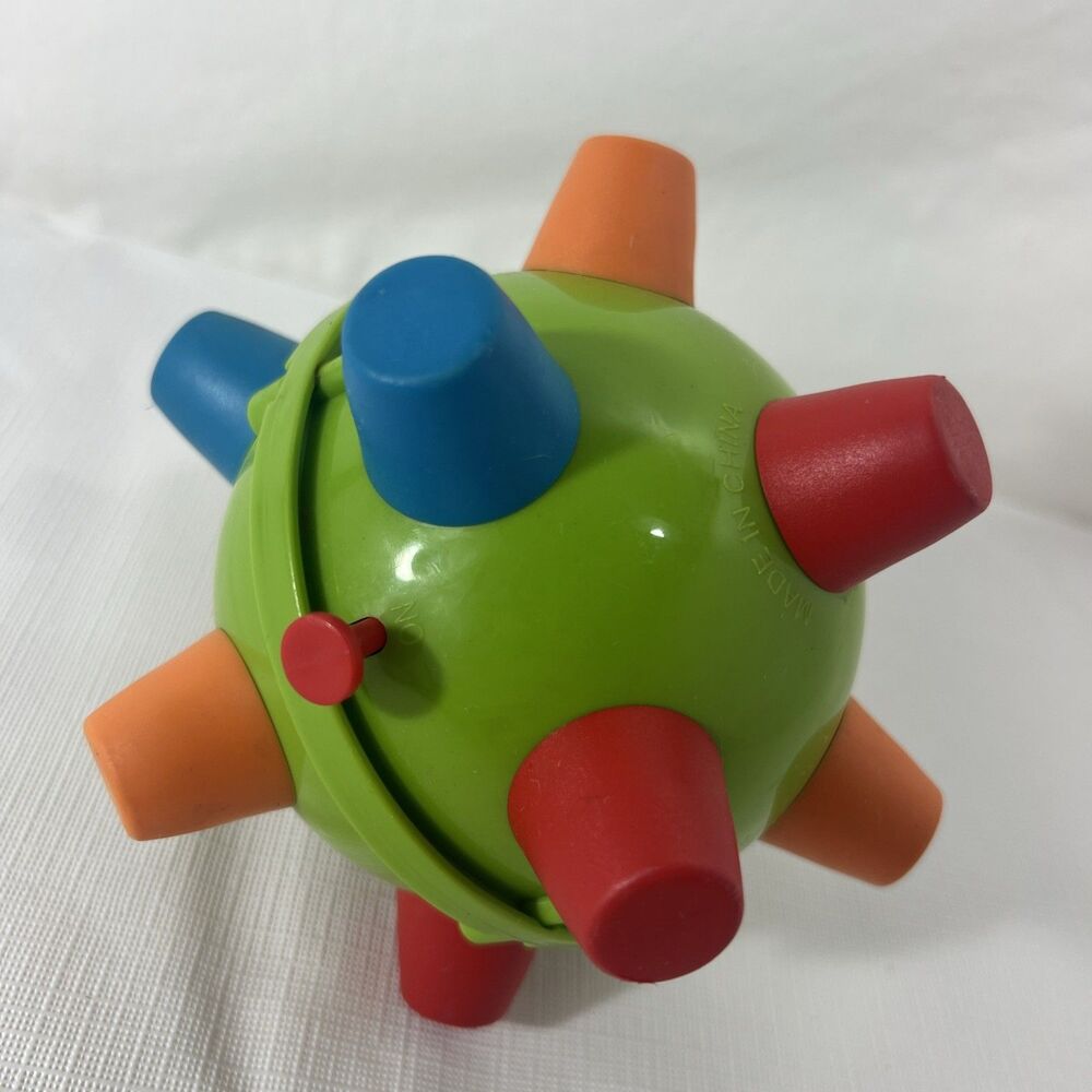 Vibrating Bouncing Nubble Ball - Green - Works